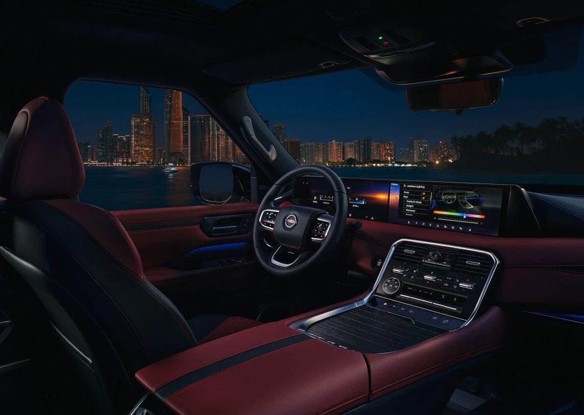Интерьер Nissan Patrol